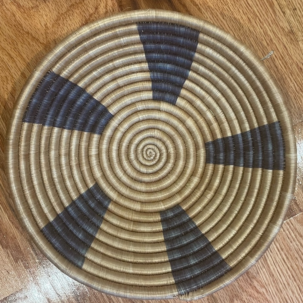 Handwoven african basket medium